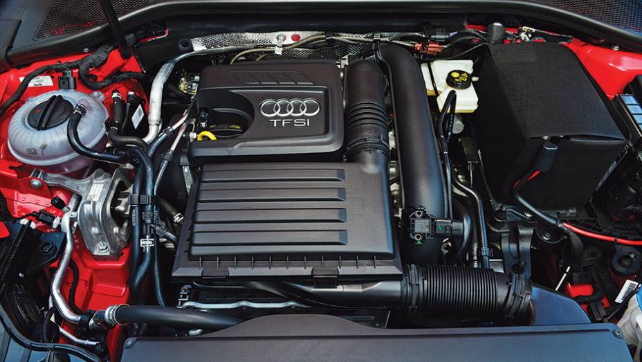 Com turbo e injeção direta, 1.4 gera 122 cv | <a href="https://preprod.quatrorodas.abril.com.br/carros/impressoes/audi-a3-sedan-1-4-785149.shtml" rel="migration">Leia mais</a>