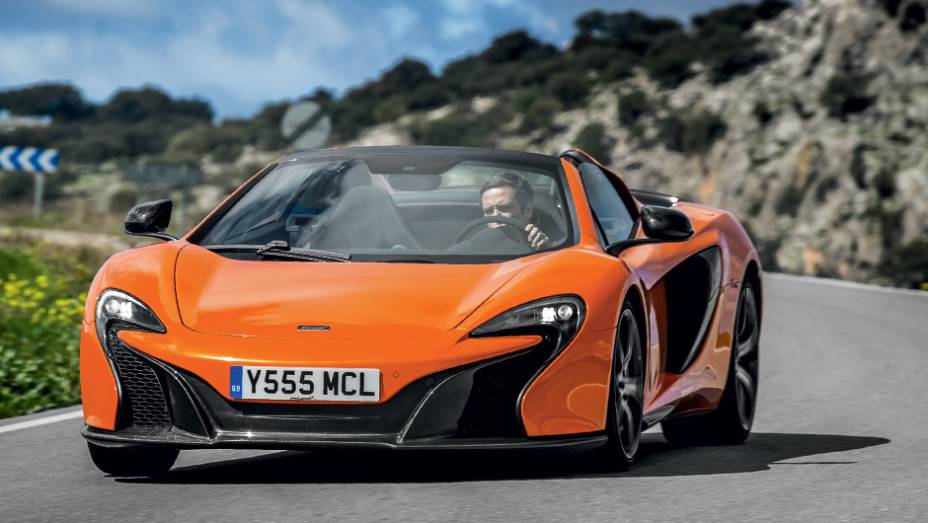 São apenas 3 segundos cravados pra atingir 100 km/h | <a href="https://preprod.quatrorodas.abril.com.br/carros/impressoes/mclaren-650s-787311.shtml" rel="migration">Leia mais</a>