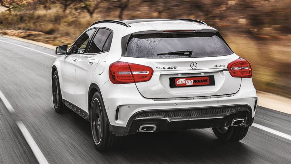 Feito no Brasil, o GLA ser&aacute; o carro-chefe da marca | <a href="https://preprod.quatrorodas.abril.com.br/reportagens/geral/vale-esperar-mercedes-benz-gla-793358.shtml" rel="migration">Leia mais</a>