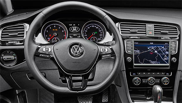 | <a href="https://preprod.quatrorodas.abril.com.br/reportagens/geral/vale-esperar-volkswagen-golf-nacional-791969.shtml" rel="migration">Leia mais</a>