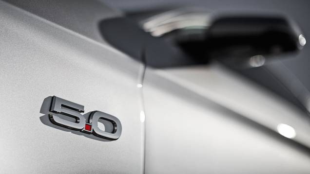 <a href="https://preprod.quatrorodas.abril.com.br/carros/impressoes/ford-mustang-2015-816081.shtml" target="_blank" rel="migration">Leia mais</a> <a href="https://preprod.quatrorodas.abril.com.br/carros/impressoes/ford-mustang-2015-816081.shtml" target="_blank" rel="migration">Leia mais</a>