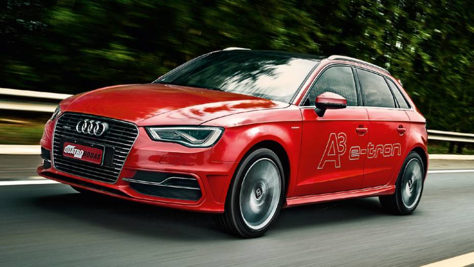 Na pista de teste, o Audi e-tron fez de 0 a 100 km/h em 7,8 segundos | <a href="https://preprod.quatrorodas.abril.com.br/carros/testes/audi-a3-sportback-e-tron-827200.shtml" target="_blank" rel="migration">Leia mais</a>