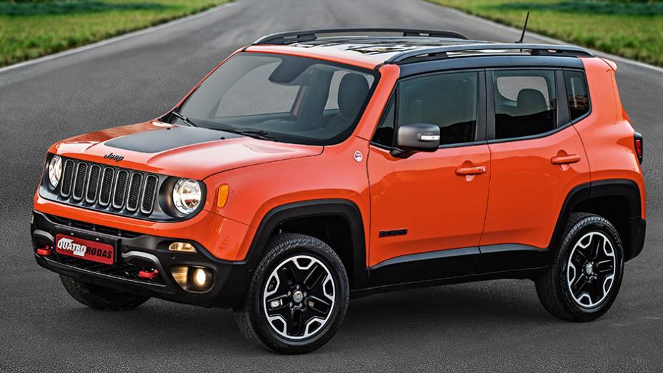 Renegade foi exibido no Salão de São Paulo em visual definitivo | <a href="https://preprod.quatrorodas.abril.com.br/carros/impressoes/jeep-renegade-823470.shtml" target="_blank" rel="migration">Leia mais</a>