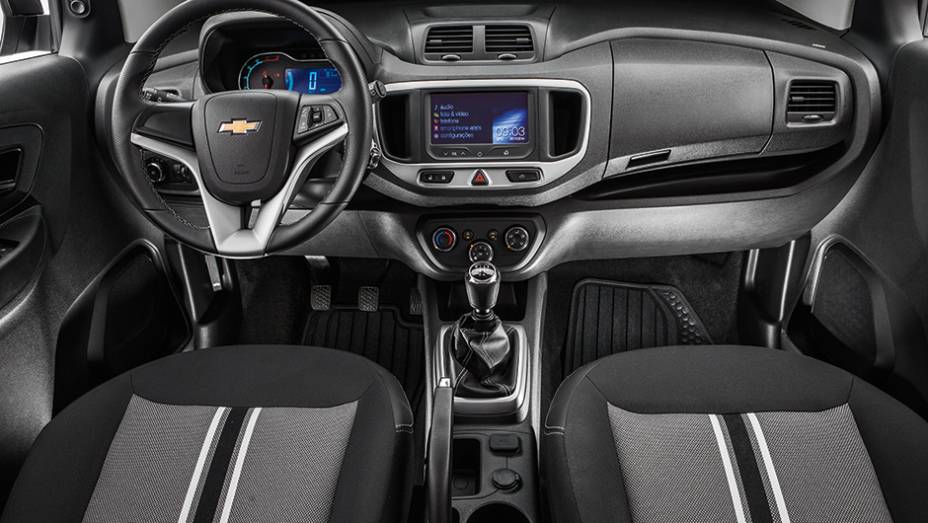Vers&atilde;o manual teve a primeira marcha encurtada para garantir agilidade em arrancadas | <a href="https://preprod.quatrorodas.abril.com.br/carros/testes/chevrolet-spin-activ-824061.shtml" target="_blank" rel="migration">Leia mais</a>