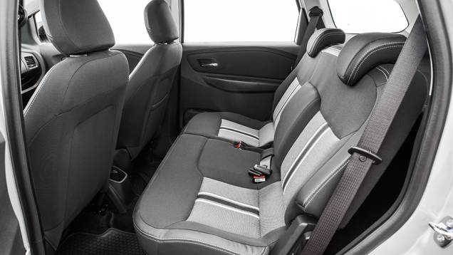 <a href="https://preprod.quatrorodas.abril.com.br/carros/testes/chevrolet-spin-activ-824061.shtml" target="_blank" rel="migration">Leia mais</a> <a href="https://preprod.quatrorodas.abril.com.br/carros/testes/chevrolet-spin-activ-824061.shtml" target="_blank" rel="migration">Leia mais</a>