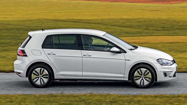 A frenagem do Golf GTE pode ser feita em dois estágios diferentes | <a href="https://preprod.quatrorodas.abril.com.br/carros/impressoes/volkswagen-golf-gte-835220.shtml" target="_blank" rel="migration">Leia mais</a> A frenagem do Golf GTE pode ser feita em dois estágios diferentes | <a href="https://preprod.quatrorodas.abril.com.br/carros/impressoes/volkswagen-golf-gte-835220.shtml" target="_blank" rel="migration">Leia mais</a>
