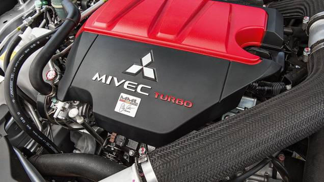 Motor e transmissão de dupla embreagem são iguais desde 2008 | <a href="https://preprod.quatrorodas.abril.com.br/carros/testes/mitsubishi-lancer-evo-x-john-easton-840741.shtml" target="_blank" rel="migration">Leia mais</a> Motor e transmissão de dupla embreagem são iguais desde 2008 | <a href="https://preprod.quatrorodas.abril.com.br/carros/testes/mitsubishi-lancer-evo-x-john-easton-840741.shtml" target="_blank" rel="migration">Leia mais</a>