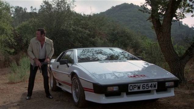 1981: ... que também pode ser visto alguns anos mais tarde, numa versão turbo, em "007 - Somente para seus olhos". | <a href="%20https://preprod.quatrorodas.abril.com.br/blogs/planeta-carro/2012/11/07/licenca-para-acelerar/" rel="migration">Leia mais</a> 1981: ... que também pode ser visto alguns anos mais tarde, numa versão turbo, em "007 - Somente para seus olhos". | <a href="%20https://preprod.quatrorodas.abril.com.br/blogs/planeta-carro/2012/11/07/licenca-para-acelerar/" rel="migration">Leia mais</a>