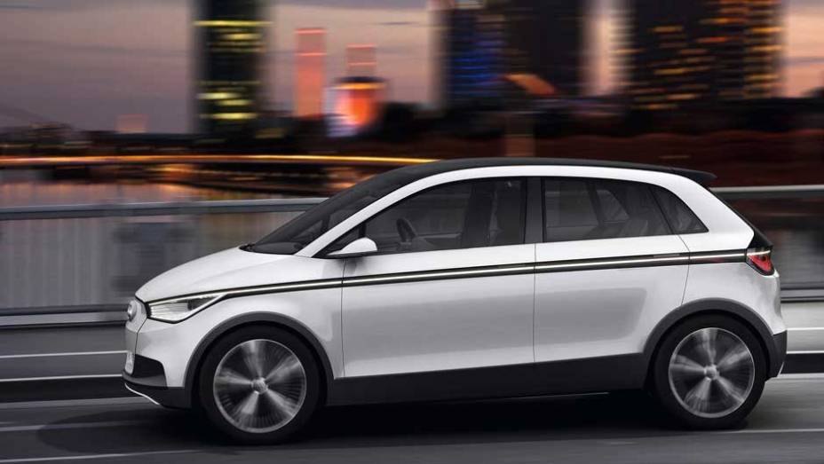 Sua velocidade máxima é de 150 km/h Sua velocidade máxima é de 150 km/h