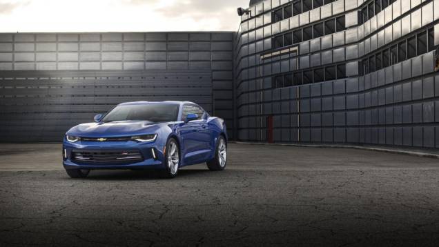 Modelo conta com quatro modos de condução: snow, tour, sport e track | <a href="https://preprod.quatrorodas.abril.com.br/noticias/fabricantes/chevrolet-mostra-camaro-2016-865740.shtml" rel="migration">Leia mais</a> Modelo conta com quatro modos de condução: snow, tour, sport e track | <a href="https://preprod.quatrorodas.abril.com.br/noticias/fabricantes/chevrolet-mostra-camaro-2016-865740.shtml" rel="migration">Leia mais</a>