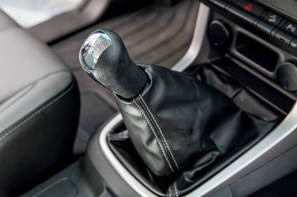 Chevrolet S10 Câmbio manual da S10 tem seis marchas, contra cinco da Ranger