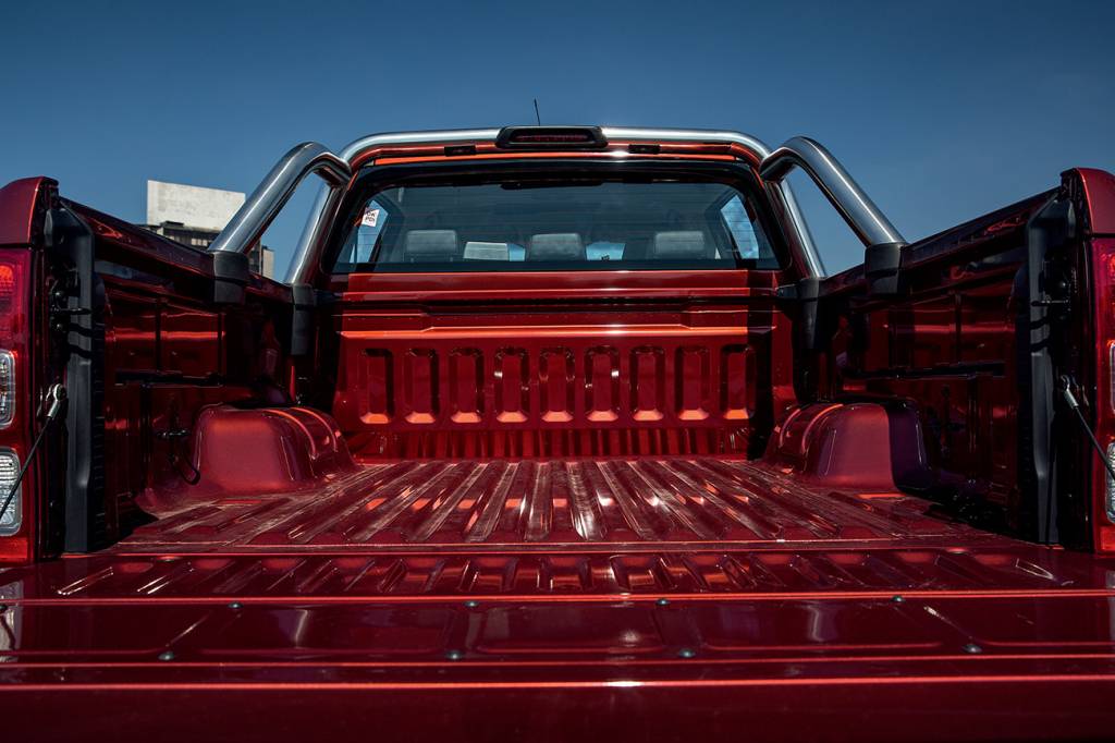 Ford Ranger Caçamba da Ranger tem a maior capacidade em quilos: 1.255 kg