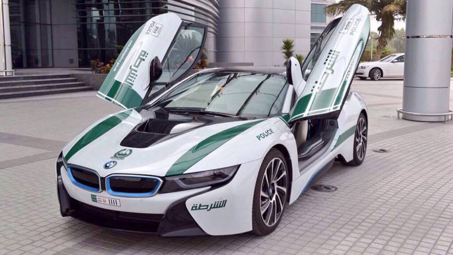 BMW i8