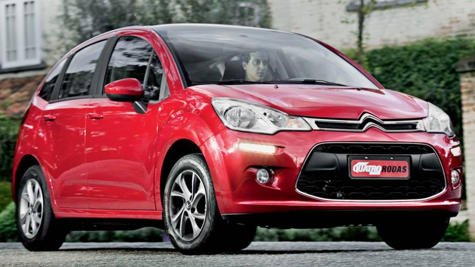 Citroën C3 1.5: consumo urbano (A): 7.5 km/l | consumo rodoviário (A): 9,3 km/l | urbano (G): 11,9 km/l | rodoviário (G): 14,7 km/l | <a href="%20https://preprod.quatrorodas.abril.com.br/noticias/fabricantes/inmetro-divulga-carros-mais-economicos-ou-beberroes" rel="migration"></a>