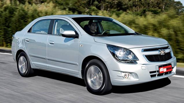 Chevrolet Cobalt: 4/5 | <a href="https://preprod.quatrorodas.abril.com.br/noticias/carros-mais-menos-resistentes-alagamentos-731244.shtml" rel="migration">Leia mais</a> Chevrolet Cobalt: 4/5 | <a href="https://preprod.quatrorodas.abril.com.br/noticias/carros-mais-menos-resistentes-alagamentos-731244.shtml" rel="migration">Leia mais</a>