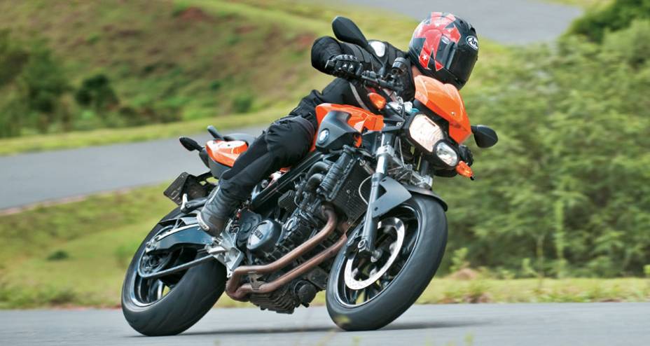 Estilo alemão: robustez e tecnologia Estilo alemão: robustez e tecnologia