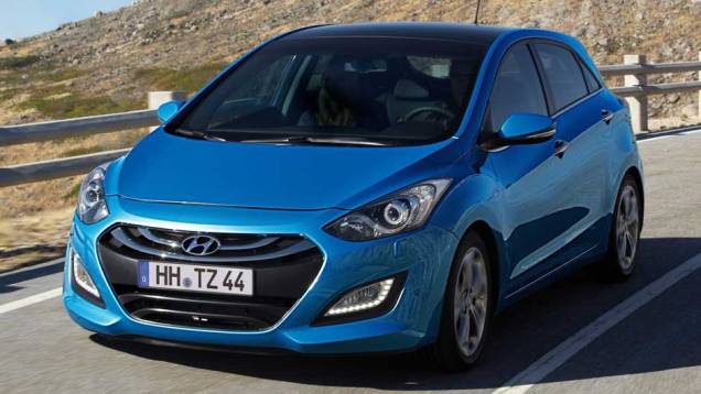 Modelo estreia na Europa em 2012 e deve chegar no mesmo ano ao Brasil - <a href="https://preprod.quatrorodas.abril.com.br/reportagens/salao/hyundai-i30-639880.shtml" rel="migration">Leia Mais</a> Modelo estreia na Europa em 2012 e deve chegar no mesmo ano ao Brasil - <a href="https://preprod.quatrorodas.abril.com.br/reportagens/salao/hyundai-i30-639880.shtml" rel="migration">Leia Mais</a>