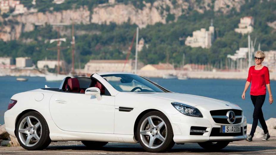 Modelo é a primeira versão SLK equipada com motor a diesel