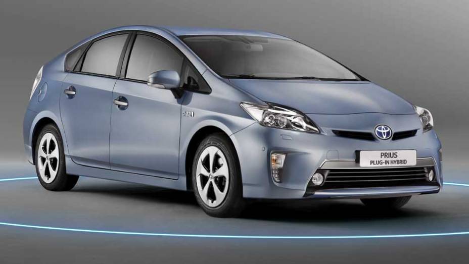 Prius &eacute; equipado com motor 1.8 a gasolina e outro el&eacute;trico a baterias de &iacute;on-l&iacute;tio
