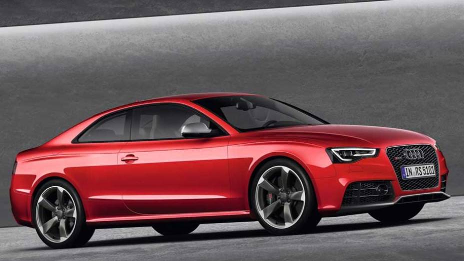 Pot&ecirc;ncia desenvolvida pelo modelo &eacute; de 450 cv
