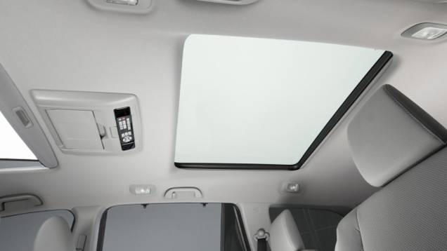 Modelo vem equipado com teto solar duplo | <a href="https://preprod.quatrorodas.abril.com.br/noticias/fabricantes/honda-divulga-imagens-pilot-2016-835540.shtml" rel="migration">Leia mais</a> Modelo vem equipado com teto solar duplo | <a href="https://preprod.quatrorodas.abril.com.br/noticias/fabricantes/honda-divulga-imagens-pilot-2016-835540.shtml" rel="migration">Leia mais</a>