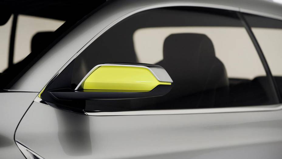 Amarelo dos retrovisores combina com as pinças de freios, amarrações da caçamba e contorno dos dutos de escape | <a href="https://preprod.quatrorodas.abril.com.br/noticias/saloes/detroit-2015/hyundai-revela-conceito-santa-cruz-detroit-825121.shtmll" rel="migration">Leia mais</a> Amarelo dos retrovisores combina com as pinças de freios, amarrações da caçamba e contorno dos dutos de escape | <a href="https://preprod.quatrorodas.abril.com.br/noticias/saloes/detroit-2015/hyundai-revela-conceito-santa-cruz-detroit-825121.shtmll" rel="migration">Leia mais</a>