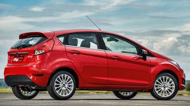 Compactos: Ford New Fiesta 1.6 16V Flex - 8,7 km/l etanol - 12,7 km/l gasolina | <a href="https://preprod.quatrorodas.abril.com.br/noticias/mercado/inmetro-divulga-ranking-2015-programa-etiquetagem-veicular-827512.shtml" rel="migration">Leia mais</a> Compactos: Ford New Fiesta 1.6 16V Flex - 8,7 km/l etanol - 12,7 km/l gasolina | <a href="https://preprod.quatrorodas.abril.com.br/noticias/mercado/inmetro-divulga-ranking-2015-programa-etiquetagem-veicular-827512.shtml" rel="migration">Leia mais</a>