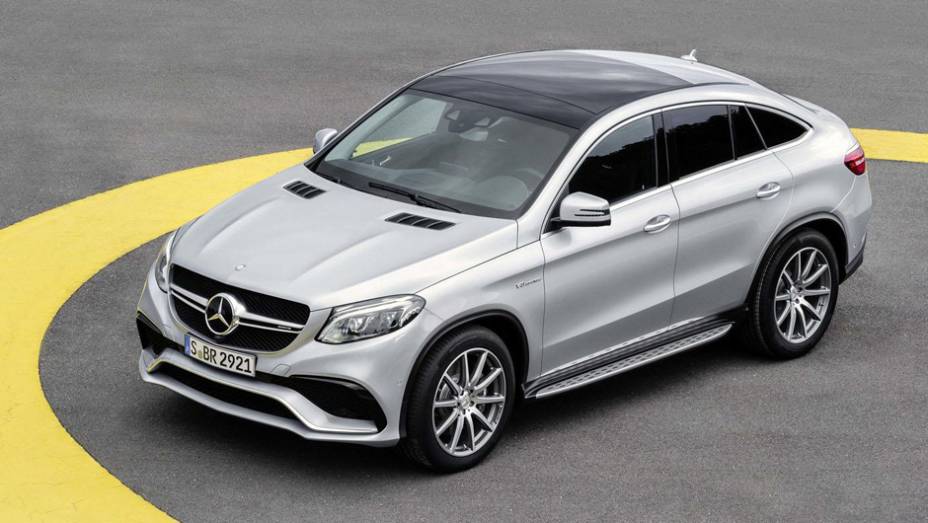 Mercedes-AMG GLE63 S Coupe é revelada em Detroit | <a href="https://preprod.quatrorodas.abril.com.br/noticias/saloes/detroit-2015/mercedes-amg-gle63-s-coupe-revelada-oficialmente-detroit-824420.shtml" rel="migration">Leia mais</a>