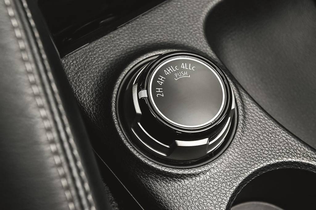 mitsubishi-l200-triton-sport-2017-5 mitsubishi-l200-triton-sport-2017-5