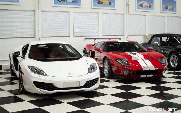 McLaren MP4-12C e Ford GT McLaren MP4-12C e Ford GT