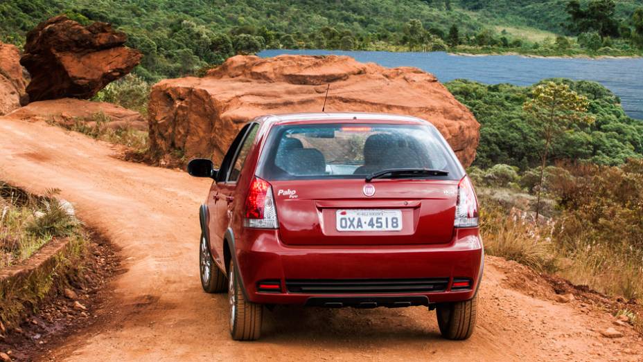 Carro tem preço partindo de R$ 27.860 | <a href="https://preprod.quatrorodas.abril.com.br/noticias/fabricantes/fiat-lanca-palio-fire-way-r-27-860-782048.shtml" rel="migration">Leia mais</a> Carro tem preço partindo de R$ 27.860 | <a href="https://preprod.quatrorodas.abril.com.br/noticias/fabricantes/fiat-lanca-palio-fire-way-r-27-860-782048.shtml" rel="migration">Leia mais</a>