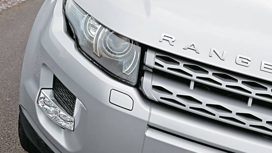 Esmero no visual, como o farol de milha, a... Esmero no visual, como o farol de milha, a...