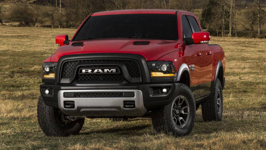 Ram Rebel 1500 2015 | <a href="https://preprod.quatrorodas.abril.com.br/noticias/saloes/detroit-2015/ram-revela-picape-1500-rebel-2015-825402.shtml" rel="migration">Leia mais</a>