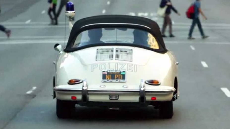 Até uma viatura de polícia faz parte da coleção de Seinfeld: o Porsche 356 1960 tem um motor de quatro cilindros e 95 cv, ideal para pegar os bandidos alemães na década de 60 | <a href="https://preprod.quatrorodas.abril.com.br/noticias/entretenimento/jerry-seinfeld" rel="migration"></a>