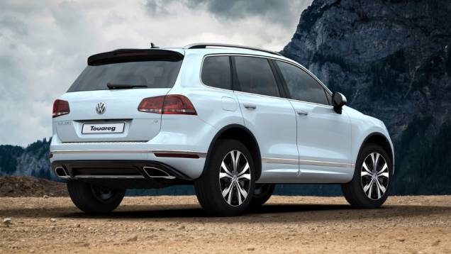 Quem vê cara, não vê coração. Touareg manteve o visual, mas ganhou em conteúdo - <a href="https://preprod.quatrorodas.abril.com.br/noticias/fabricantes/vw-lanca-novos-jetta-touareg-840644.shtml" rel="migration">Leia mais</a> Quem vê cara, não vê coração. Touareg manteve o visual, mas ganhou em conteúdo - <a href="https://preprod.quatrorodas.abril.com.br/noticias/fabricantes/vw-lanca-novos-jetta-touareg-840644.shtml" rel="migration">Leia mais</a>