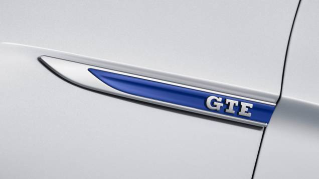 Versão GTE tem 218 cavalos de potência | <a href="https://preprod.quatrorodas.abril.com.br/noticias/saloes/paris-2014/vw-apresenta-passat-gte-802784.shtml" rel="migration">Leia mais</a> Versão GTE tem 218 cavalos de potência | <a href="https://preprod.quatrorodas.abril.com.br/noticias/saloes/paris-2014/vw-apresenta-passat-gte-802784.shtml" rel="migration">Leia mais</a>