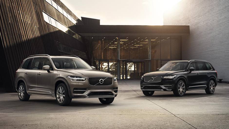 Modelo foi completamente remodelado em rela&ccedil;&atilde;o ao seu antecessor | <a href="https://preprod.quatrorodas.abril.com.br/carros/lancamentos/volvo-xc90-797953.shtml" rel="migration">Leia mais</a>