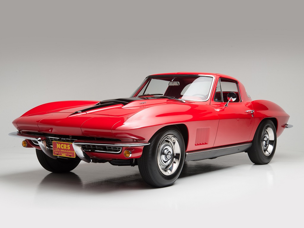 Corvette Sting Ray L88 Corvette Sting Ray L88 na posição 3x4 de frente