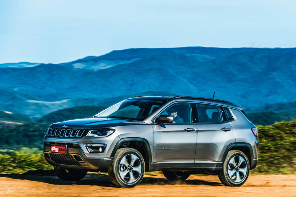Só as versões a diesel têm tração 4x4