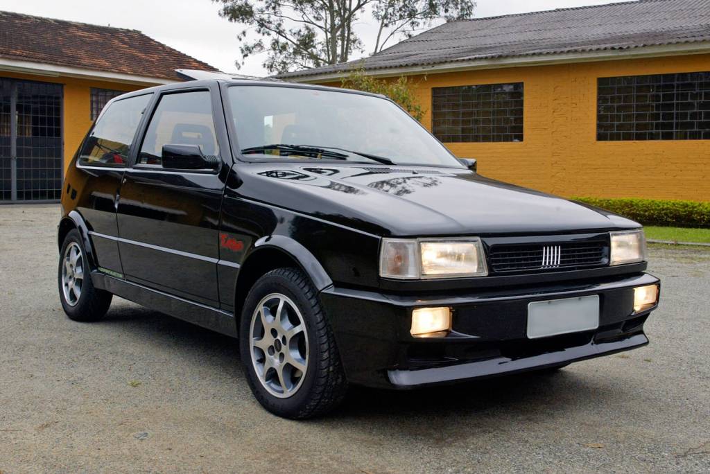 Fiat Uno Turbo Aceleração era melhor que a de qualquer outro nacional