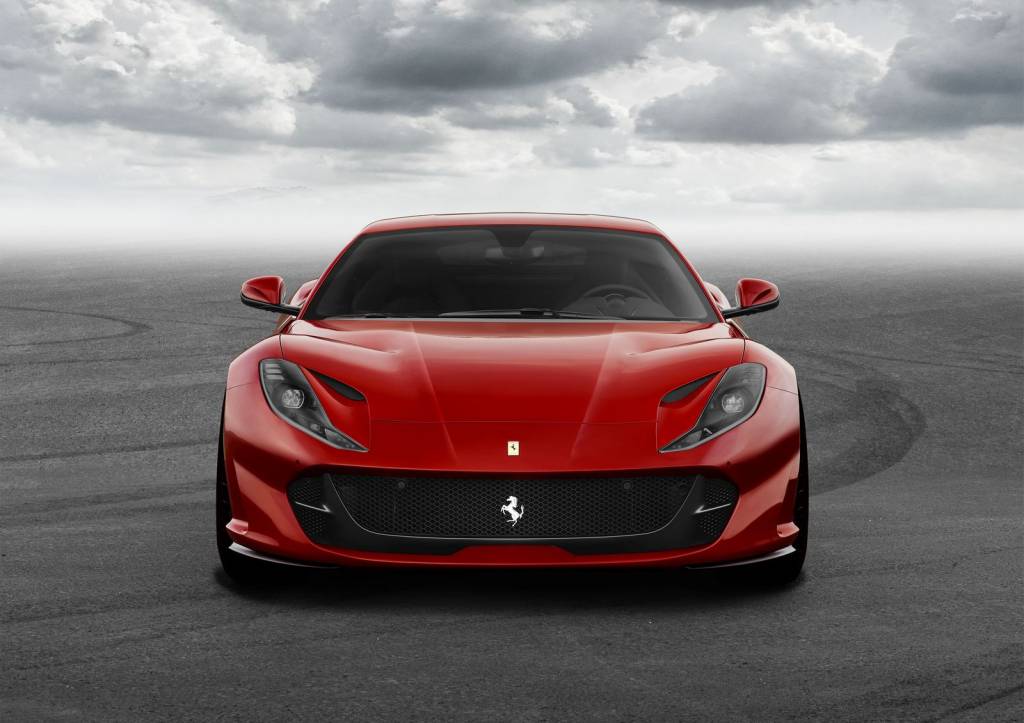 Ferrari 812 Superfast Ferrari 812 Superfast de frente