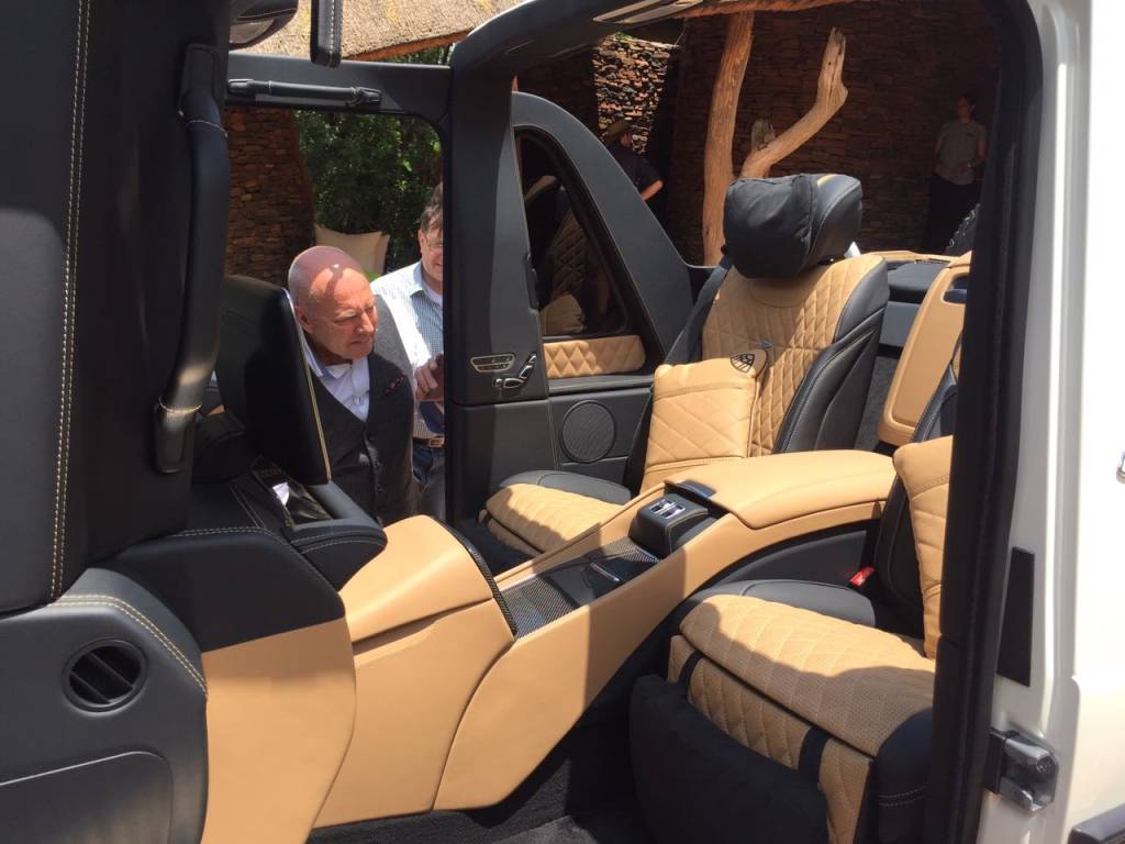 Mercedes-Maybach G 650 Landaulet Mercedes-Maybach G 650 Landaulet cabine