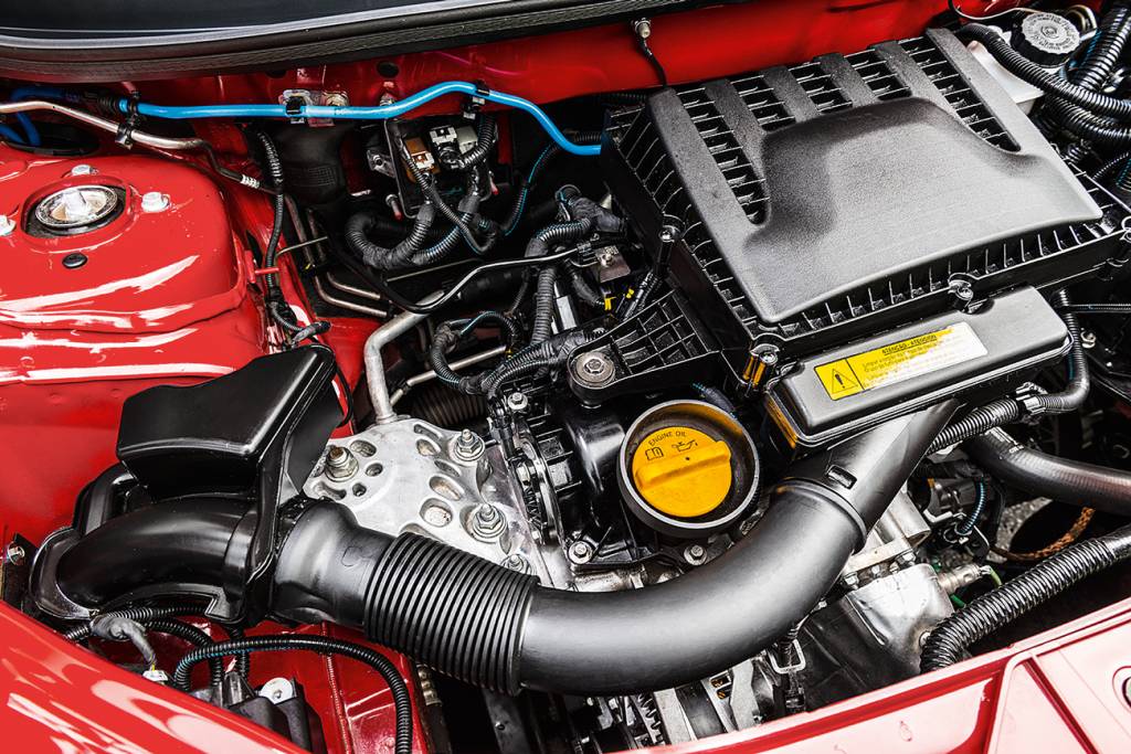 Fiat Mobi Firefly O três cilindros é mais potente e rápido