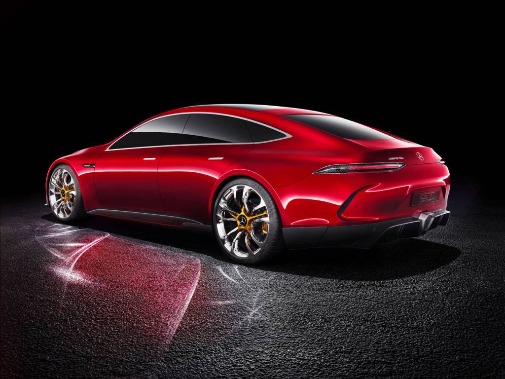 AMG GT Concept Ponteira de escape é central