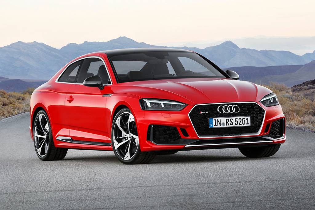 Audi RS 5 Coupé Carroceria foi alargada, realçando os músculos