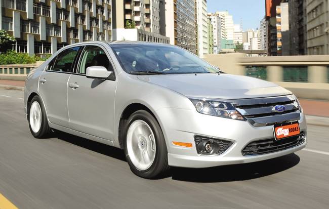 Ford Fusion SEL V6 3.0 Frente foi levemente alterada em 2009