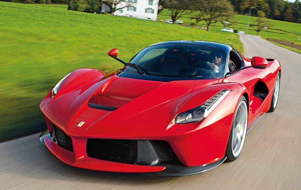Ferrari LaFerrari A primeira Ferrari híbrida da história é uma das mais rápidas também