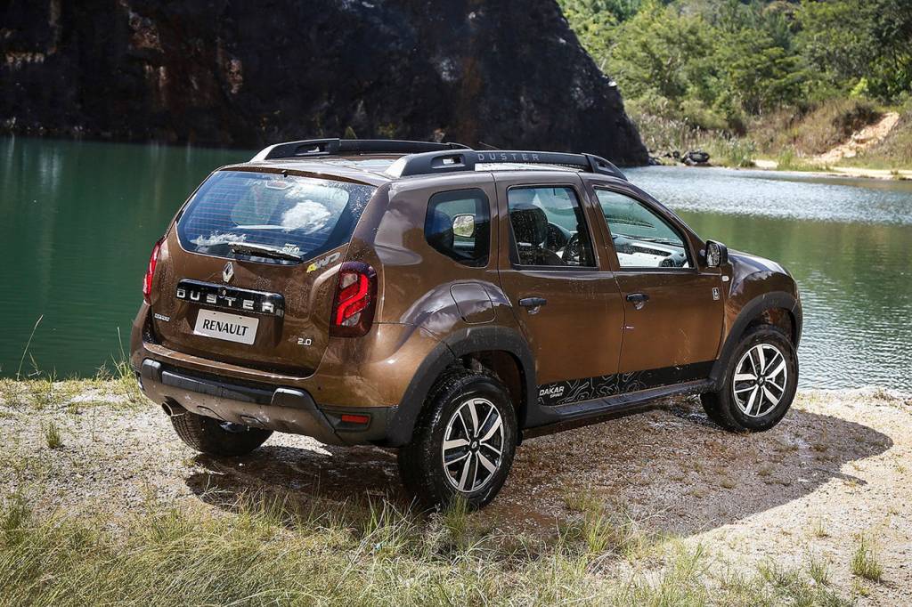 Novidade é oferecida nas motorizações 1.6 16V SCe e 2.0 16V