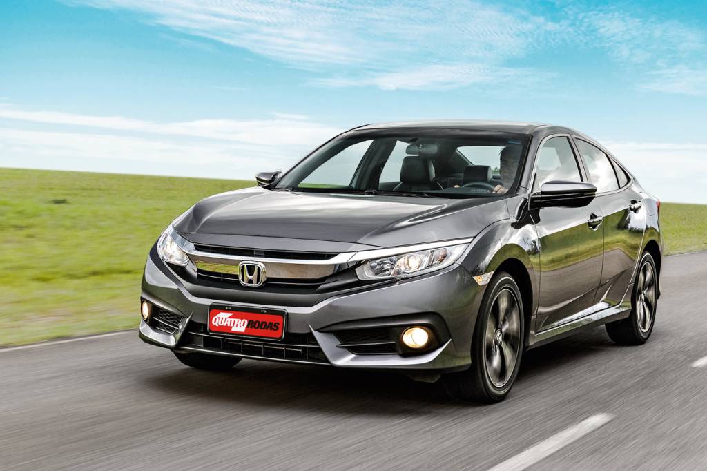 Chevrolet Cruze LTZ x Honda Civic EXL x Toyota Corolla XEi