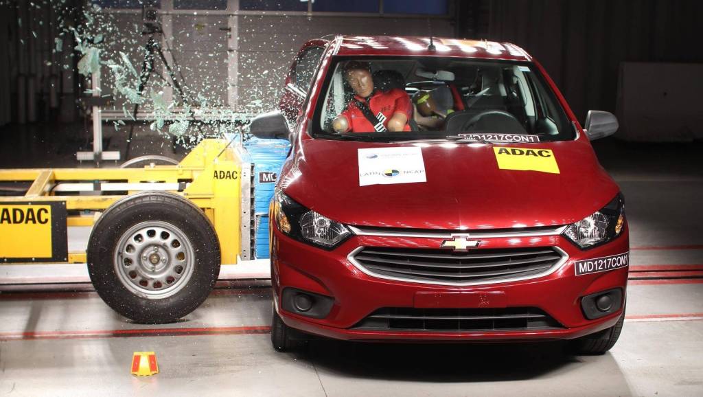 Chevrolet Onix - crash test Latin NCAP
